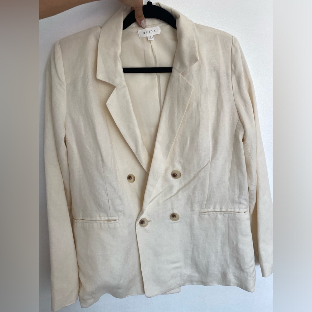 Linen Blazer - Picture 2 of 6